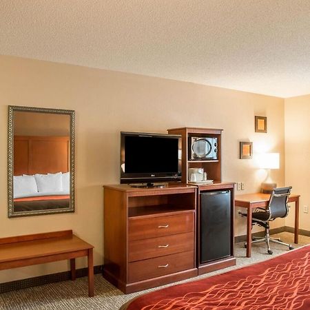 Comfort Inn & Suites Lawrenceburg Exterior foto